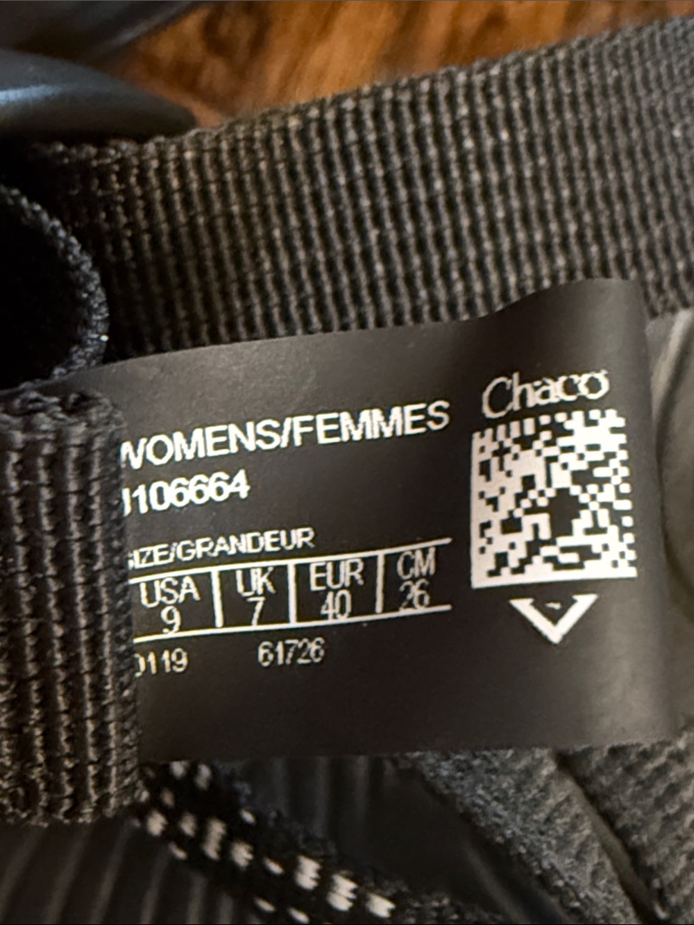 Chaco Black Strappy Outdoor Sandals, size women’s 9 - Picture 11 of 11